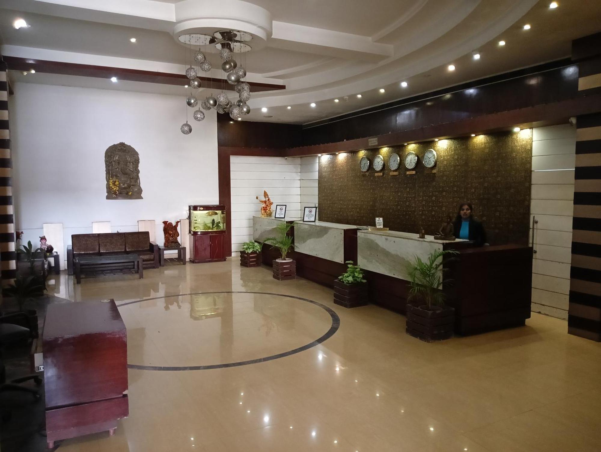 Bk Castles Hotel جبلبور المظهر الخارجي الصورة