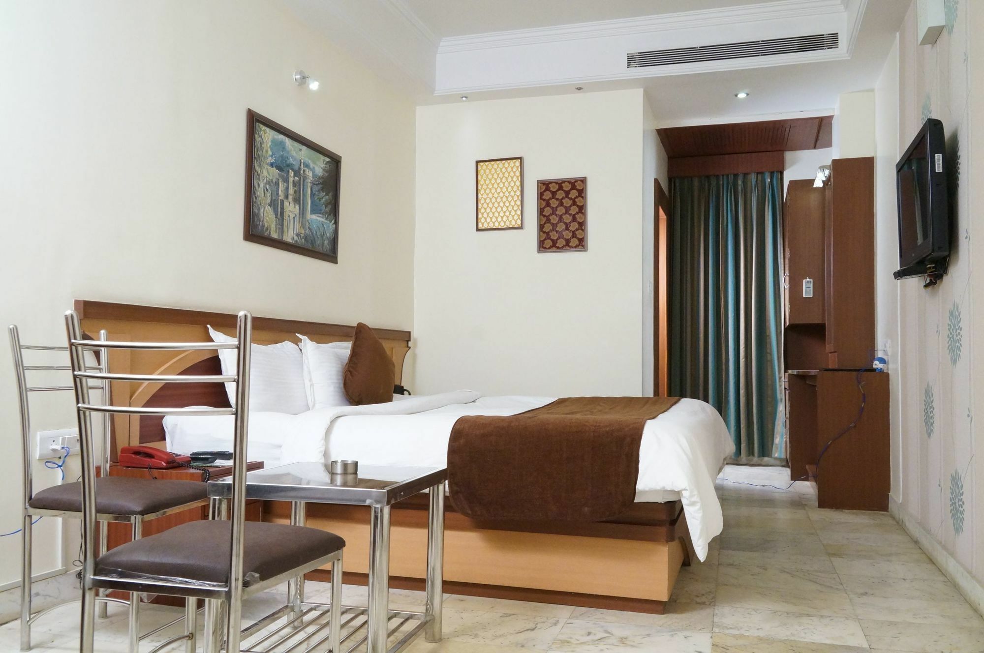 Bk Castles Hotel جبلبور المظهر الخارجي الصورة